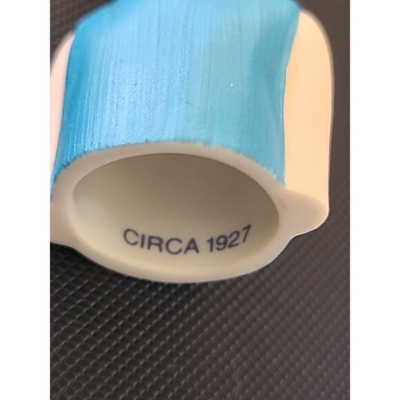 AVON 1983 CIRCA 1927 PORCELAIN MINIATURE LADY"S BUST FIGURINE  1 1/2 " - Picture 8 of 8